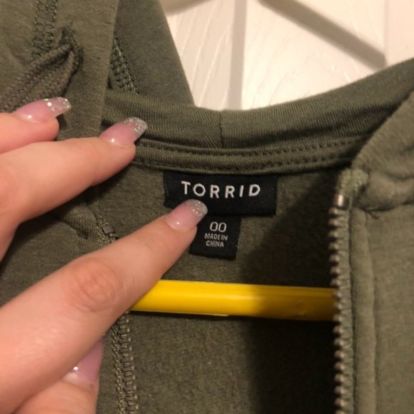 Torrid Green Zip-up Hoodie - Picture 3 of 3